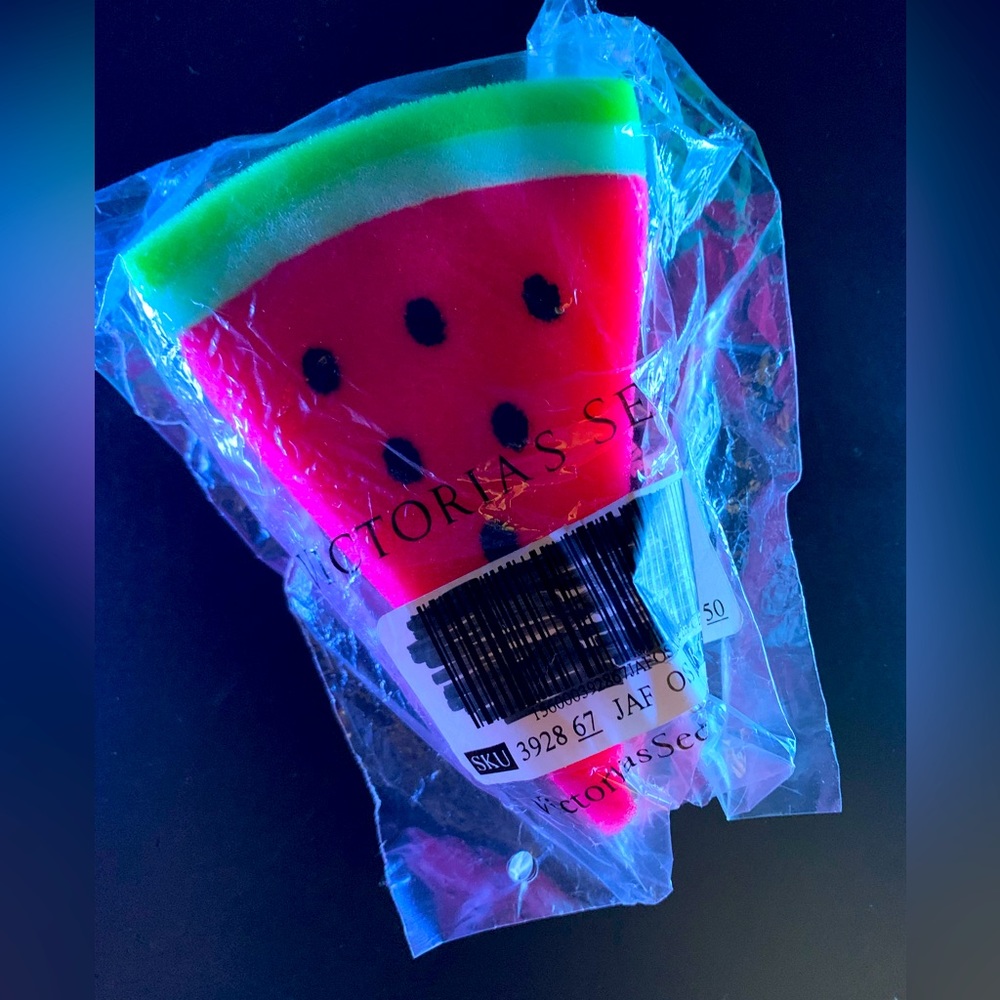 Watermelon Sponge - Picture 2 of 2